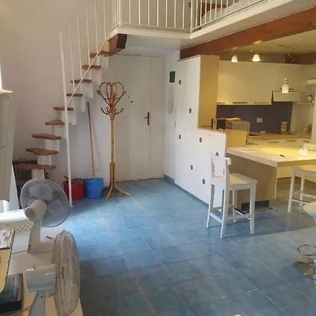 アパート Casa Piccola Al Borgo