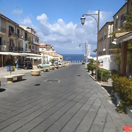 Casa Piccola Al Borgo アパート *