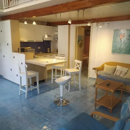 Casa Piccola Al Borgo Apartment *
